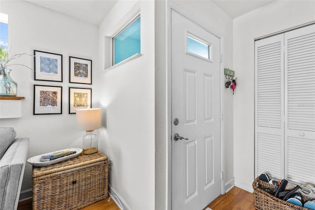 7950 Causeway Blvd N, Saint Petersburg, FL 33707 - entryway featuring wood finished floors and baseboards