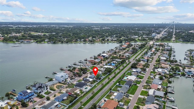 7950 Causeway Blvd N, Saint Petersburg, FL 33707 - aerial view of property's location featuring a large body of water and nearby suburban area