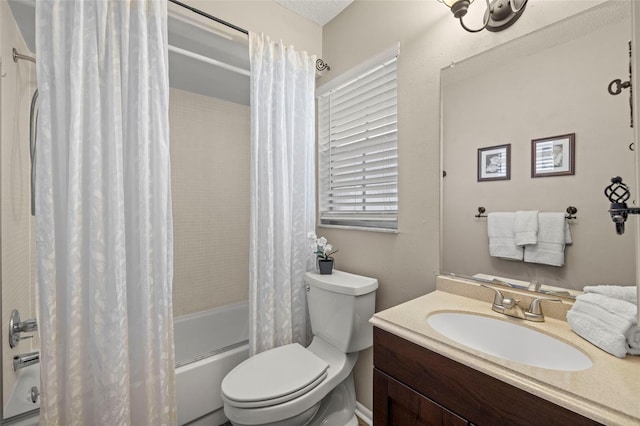 1701 Pinehurst Rd Unit 18D, Dunedin, FL 34698 - bathroom with shower / bath combo with shower curtain and vanity