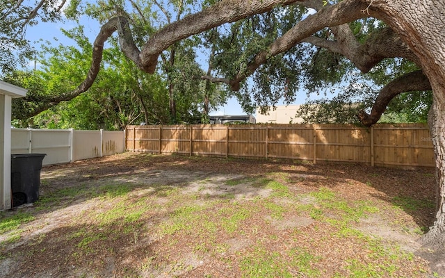 2614 W Idlewild Ave, Tampa, FL 33614 - view of fenced backyard