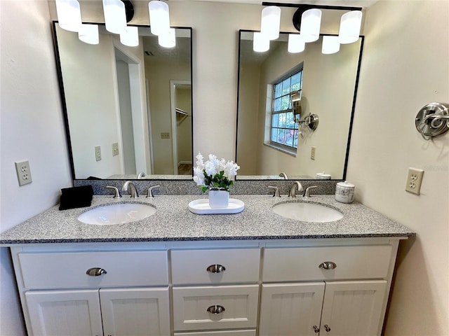 17017 Paula Ln, Lutz, FL 33558 - bathroom featuring double vanity