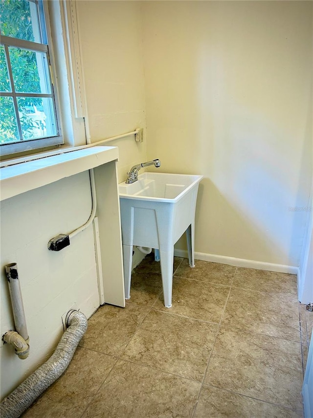 17017 Paula Ln, Lutz, FL 33558 - view of bathroom