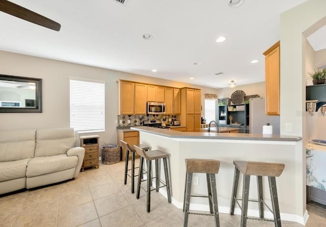 11127 Wembley Landing Dr, Lithia, FL 33547 - photo 10