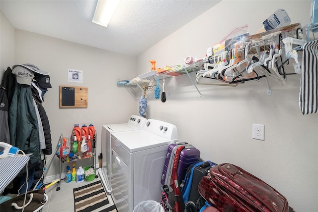 2101 Sunset Wind Loop, Oldsmar, FL 34677 - washroom featuring independent washer and dryer
