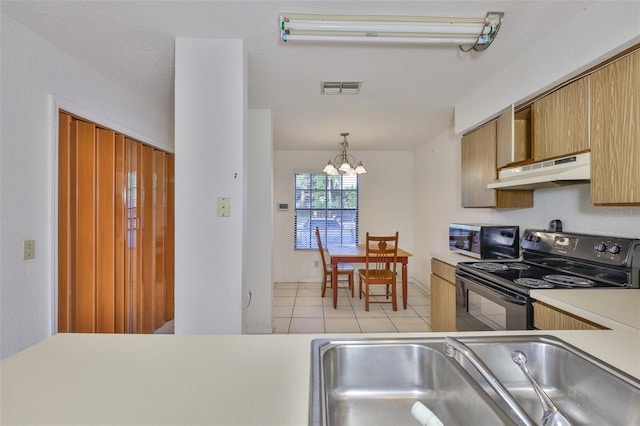 16515 Lake Brigadoon Cir, Tampa, FL 33618 - photo 10