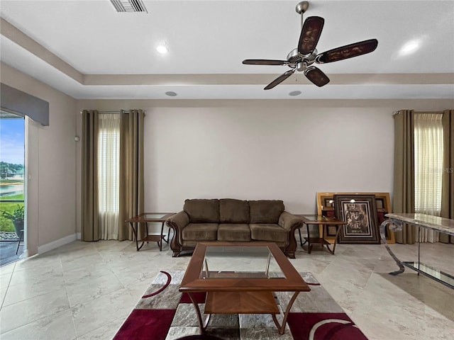2802 Devonoak Blvd, Land O Lakes, FL 34638 - living area with a ceiling fan, recessed lighting, and a raised ceiling