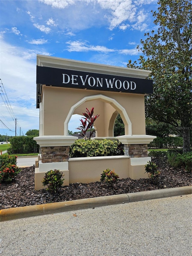 2802 Devonoak Blvd, Land O Lakes, FL 34638 - view of community / neighborhood sign