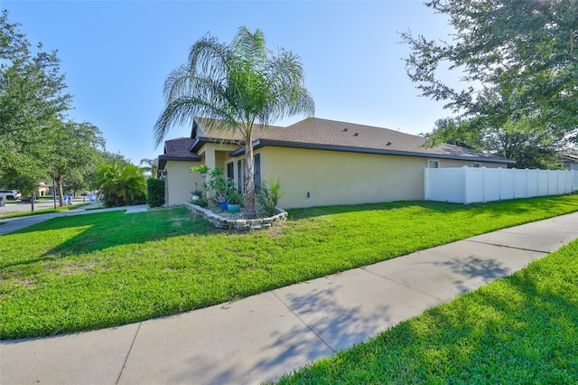 12218 Avondale Oak Pl, Riverview, FL 33578 - view of side of home featuring stucco siding