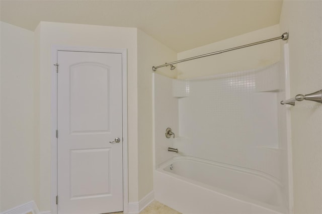 12218 Avondale Oak Pl, Riverview, FL 33578 - full bath with shower / bath combination and baseboards