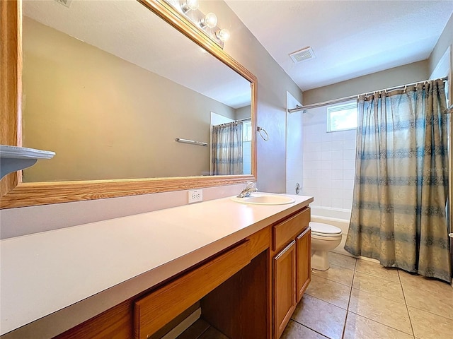 4222 Trumpworth Ct, Valrico, FL 33596 - full bath featuring vanity, shower / tub combo, and tile patterned floors