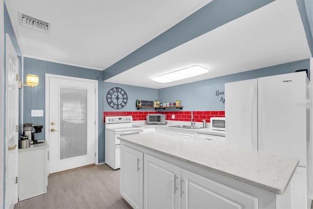 155 6th St NE, Largo, FL 33770 - photo 6