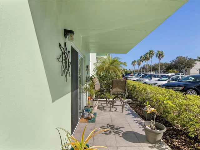 464 N Paula Dr Unit 106, Dunedin, FL 34698 - view of patio / terrace