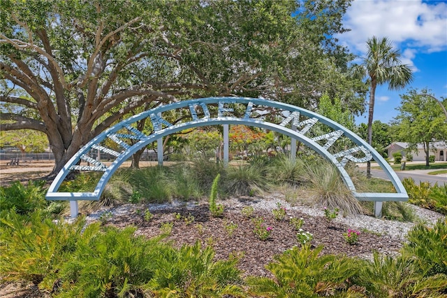 131 N Tessier Dr, St Pete Beach, FL 33706 - view of community sign