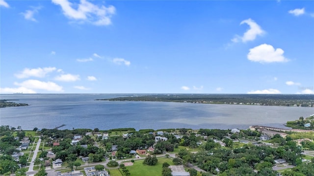 527 Jetstar Ln, Oldsmar, FL 34677 - aerial view of a large body of water