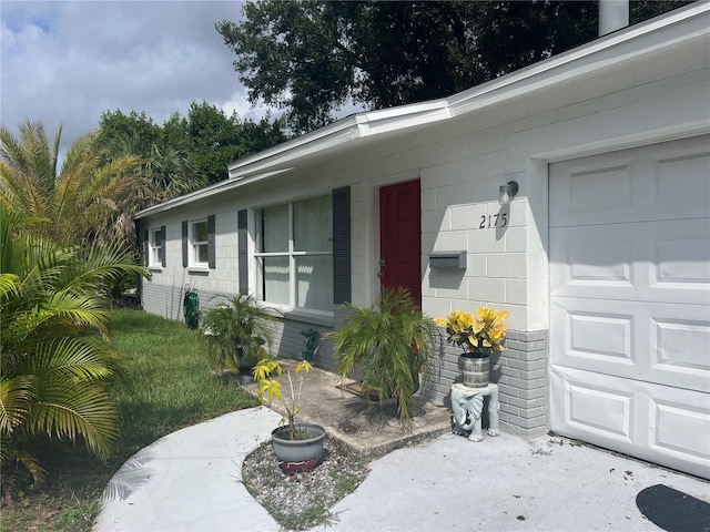 2175 43rd Ave N, Saint Petersburg, FL 33714 - photo 2
