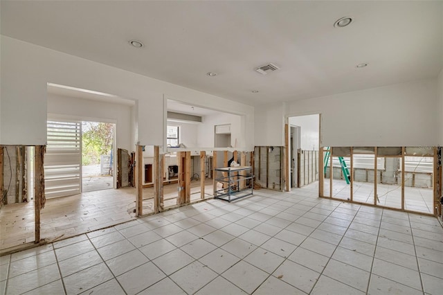 710 37th Ave NE, Saint Petersburg, FL 33704 - photo 13