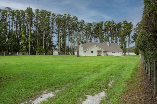 19410 N 41st Hwy, Lutz, FL 33548 - view of yard featuring a garage