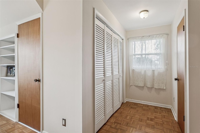 19410 N 41st Hwy, Lutz, FL 33548 - hall featuring baseboards