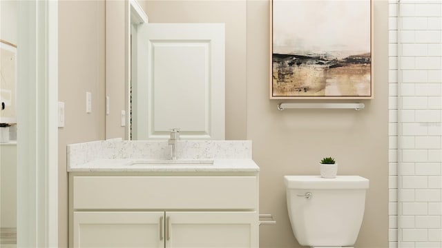 6913 116th Ct E, Palmetto, FL 34221 - bathroom with toilet and vanity