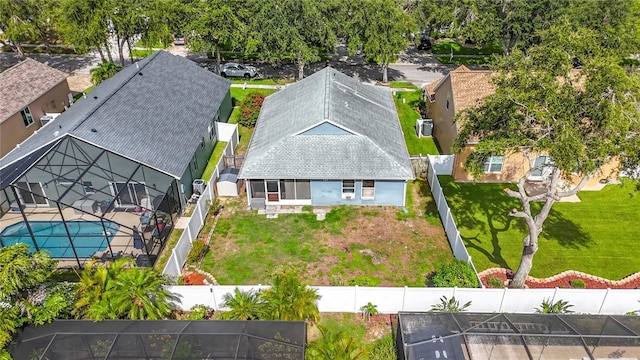 1741 Oak Spring Dr, Tarpon Springs, FL 34689 - aerial view of property and surrounding area featuring a pool area