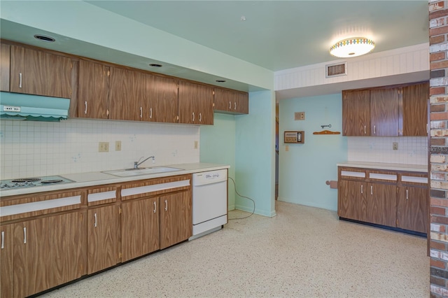 6625 Burning Tree Dr, Seminole, FL 33777 - photo 10