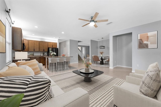 8247 Westhaven Dr, Land O Lakes, FL 34638 - photo 2