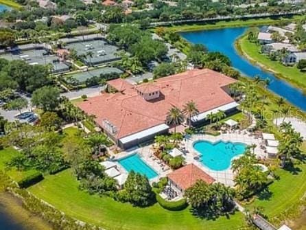 6900 Molakai Cir, Boynton Beach, FL 33437 - aerial view of a pool and a nearby body of water