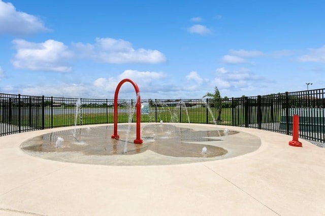 2639 Yukon Cliff Dr, Ruskin, FL 33570 - view of jungle gym