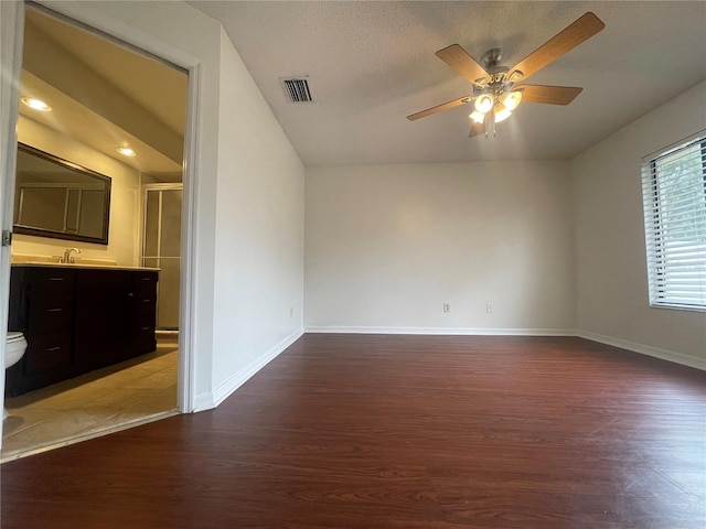 18302 Aintree Ct, Tampa, FL 33647 - photo 13