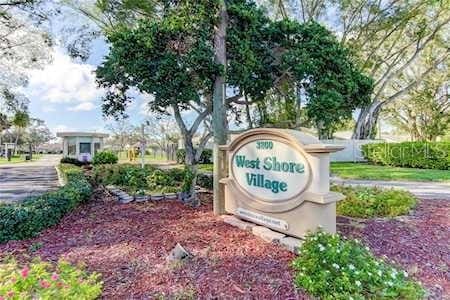 3265 40th Way S E, Saint Petersburg, FL 33711 - photo 1