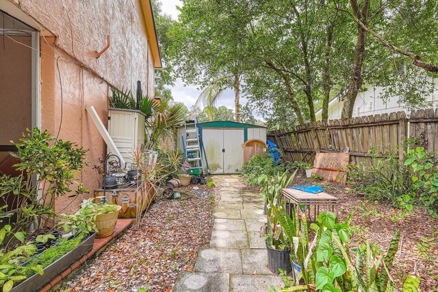 15508 Wetstone Dr, Tampa, FL 33613 - photo 41