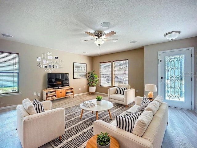 2219 Tyson Lake Dr, Jacksonville, FL 32221 - photo 2