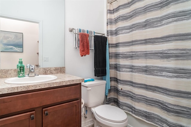 11444 Alachua Creek Ln, Riverview, FL 33579 - bathroom with vanity and a shower with shower curtain