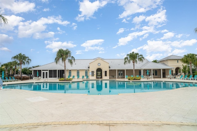 11444 Alachua Creek Ln, Riverview, FL 33579 - community pool featuring a patio