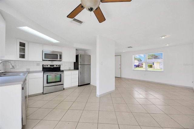 3245 Salisbury Dr, Holiday, FL 34691 - photo 7