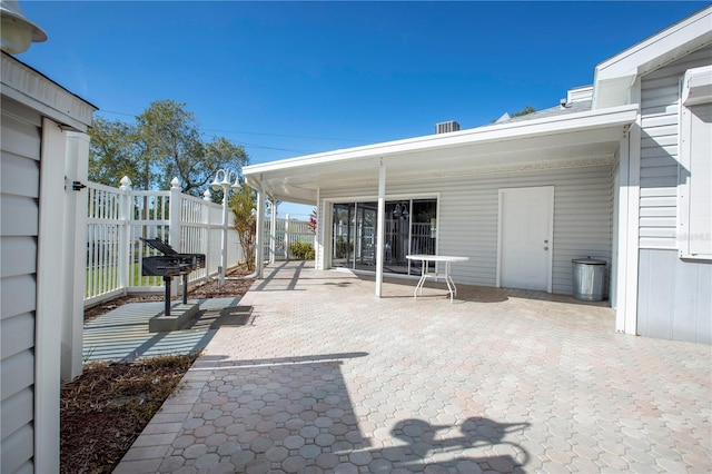 6916 Stones Throw Cir N Unit 9207, Saint Petersburg, FL 33710 - view of patio / terrace