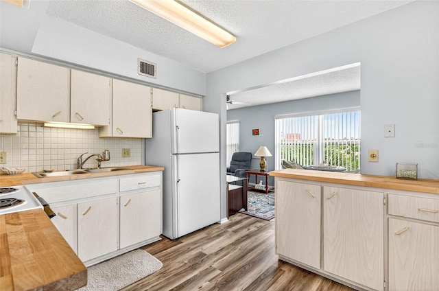 2370 Jamaican St Unit 84, Clearwater, FL 33763 - photo 16