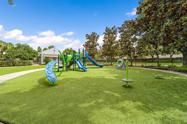 5112 Prairie View Way, Wesley Chapel, FL 33545 - view of communal playground