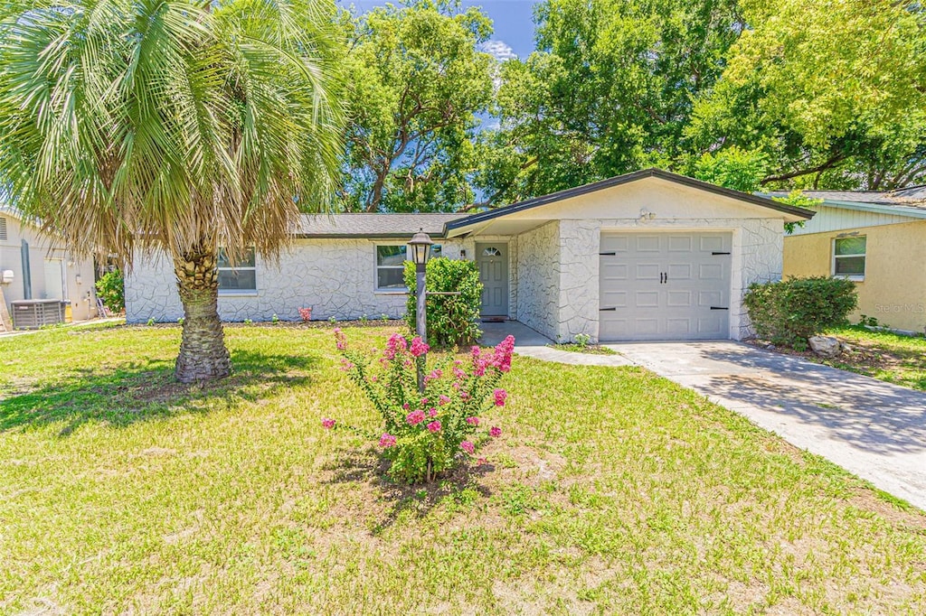 7041 Oakshire Dr, Port Richey, FL 34668 - photo 1