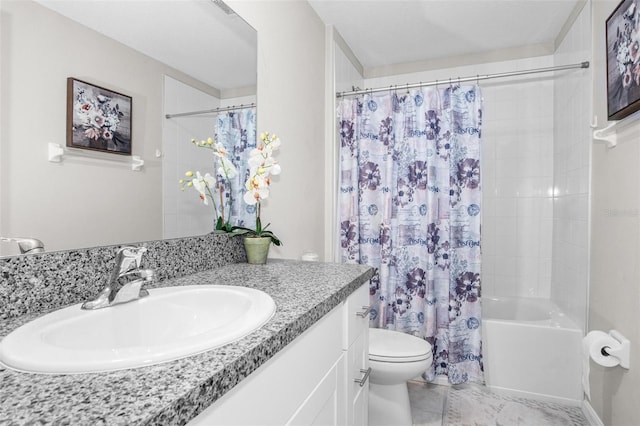 11303 Misty Moss Dr, Wimauma, FL 33598 - bathroom featuring vanity and shower / bath combination with curtain