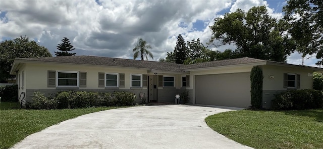 529 N Larry Cir N, Brandon, FL 33511 - photo 1