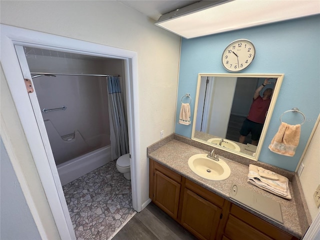 529 N Larry Cir N, Brandon, FL 33511 - photo 17