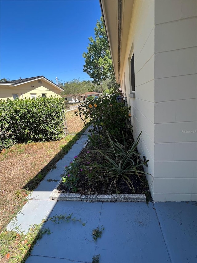 529 N Larry Cir N, Brandon, FL 33511 - photo 35