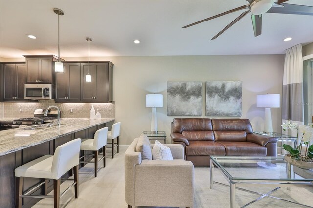 4905 Avila Lakes Dr, Wimauma, FL 33598 - photo 9