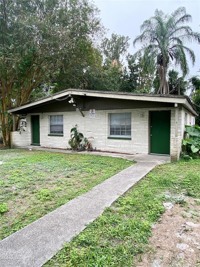 913 E 123rd Ave, Tampa, FL 33612 - photo 1