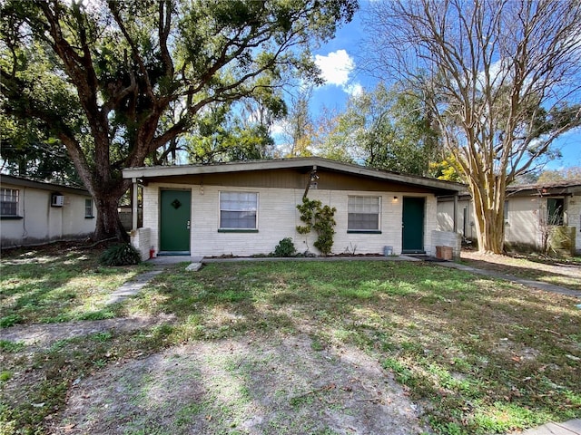 913 E 123rd Ave, Tampa, FL 33612 - photo 2