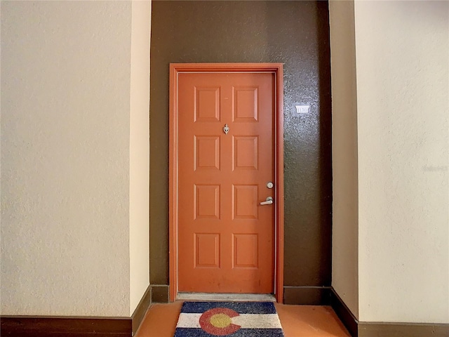 501 S Moody Ave Unit 1130, Tampa, FL 33609 - view of exterior entry with stucco siding