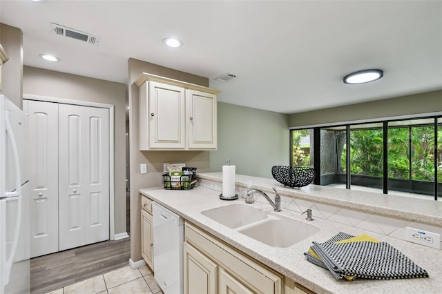 3310 Mcfarland Rd, Tampa, FL 33618 - photo 26