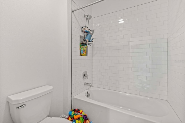 22034 Storybook Cabin Way, Land O Lakes, FL 34637 - full bathroom featuring toilet and shower / bathtub combination
