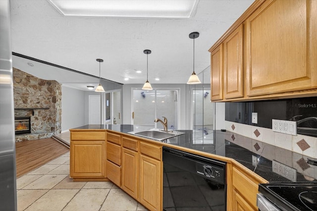 417 Somerset Ln, Palm Harbor, FL 34684 - photo 4